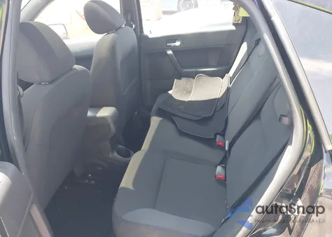 2008 Ford Focus Se/Ses из США, поврежденный, VIN 1FAHP35N28W188846